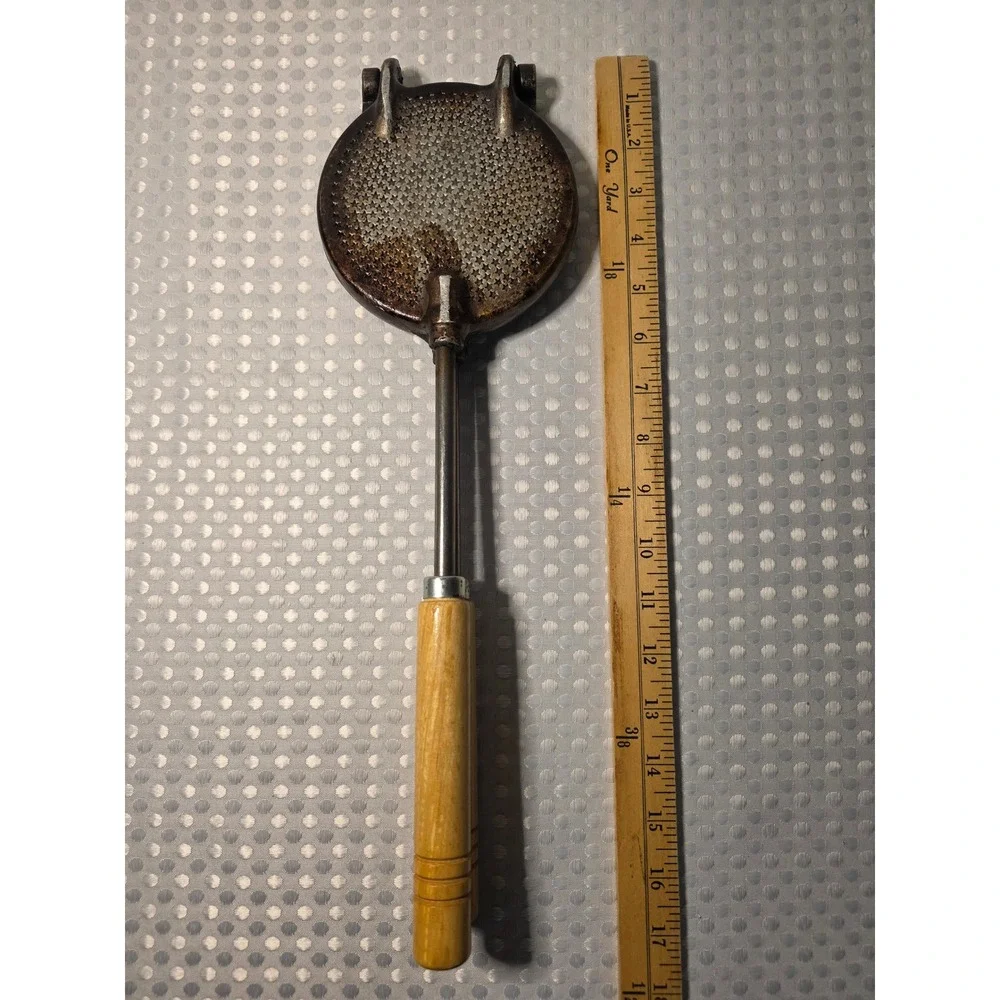 Vitantonio No 5 Pizzelle Iron Vintage Manual Stovetop Italian Cookie Maker Wood